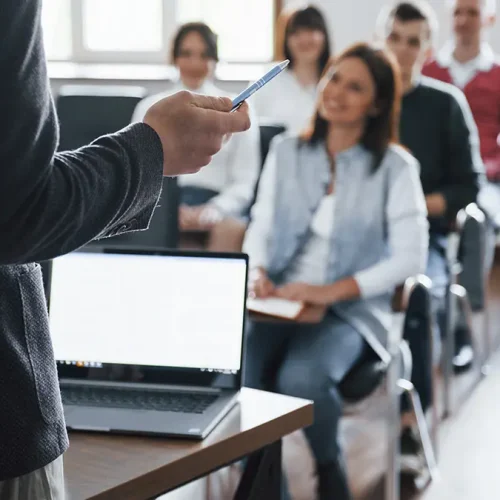 Maestria en Educación y Formación Docente